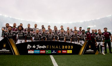 Fluminense derrota Boca Juniors na garra e fatura 1ª taça Libertadores