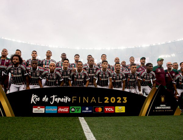 Fluminense derrota Boca Juniors na garra e fatura 1ª taça Libertadores
